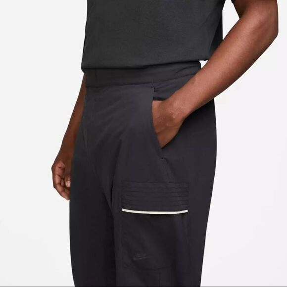 Nike Sportswear Style Essentials Utility Cargo Pants - Picture 3 of 12